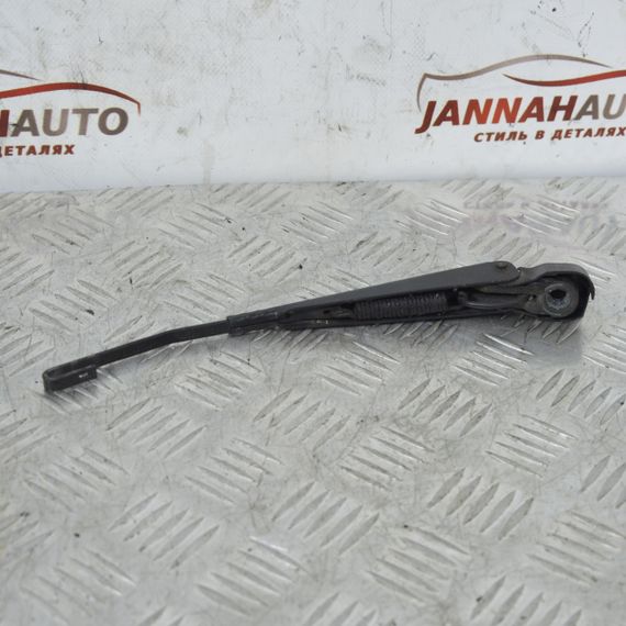 Тримач заднього двірника Ford Mondeo MK3 2000-2007 Тримач щітки склоочисника Форд Мондео 1S7117526NB