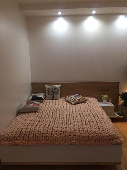 Толстая крупная пряжа 100% шерсть 1кг (40м) 23 мкрн Телесный. Топс. Лента для пледов | Зображення 2