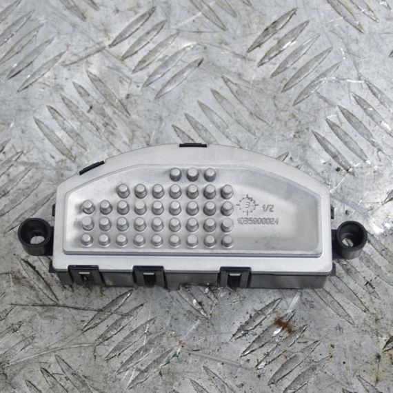 Резистор вентилятора печки Skoda Octavia Fabia Superb 2011-2024 Резистор печки Шкода 5Q0907521D