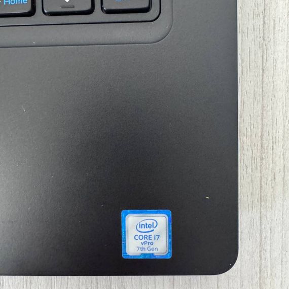 Ультрабук Б-клас Dell Latitude 5480 / 14" (1920x1080) IPS / Intel Core i7-7820HQ (4 (8) ядра по 2.9 - 3.9 GHz) / 8 GB DDR4 / 128 GB SSD M.2 / nVidia GeForce 930MX, 2 GB DDR3, 64-bit / WebCam б/в | Зображення 8
