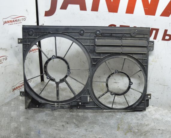 Дифузор вентилятора радіатора Audi A3 TT 2004-2013 Корпус вентилятора Ауді а3 тт 1K0121205AD | Зображення 1