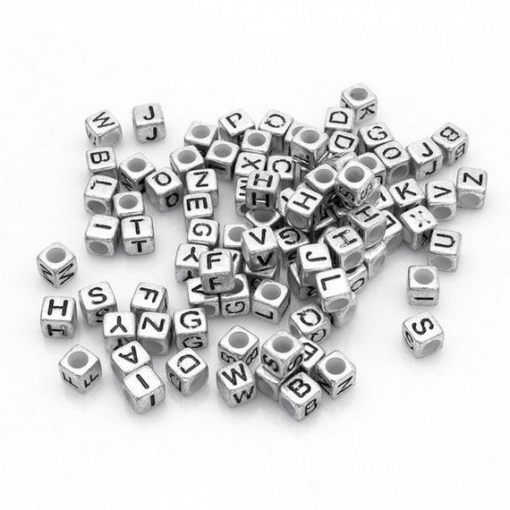 Декоративні намистинки для творчості Алфавіт Кубики Dom Busin УТ000004425 в упаковці 130 шт
