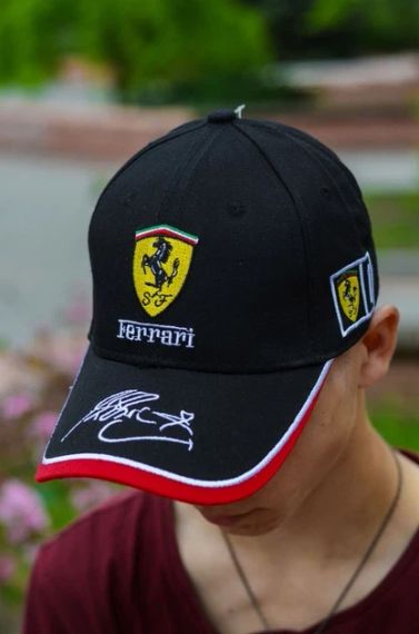Кепка бейсболка чоловіча жіноча City-A Ferrari чорна | Регульований розмір | Стильна кепка з логотипом Ferrari | Унісекс | Зображення 2