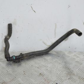 Патрубок системи охолодження 1.0 EcoBoost Ford Fiesta MK7 Трубка шланг води Форд Фіеста C1B118K580BD