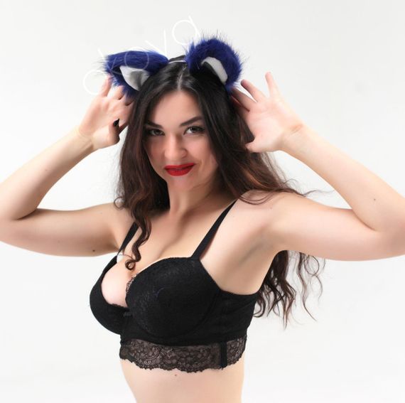 Хутряні вушка кішки, Сині з білим OKOVA Sex Aura