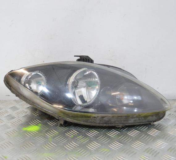 Фара права Seat Altea Leon Toledo 2004-2009 Фара передня права Сеат Альтеа Леон Толедо 5P1941034A | Зображення 1