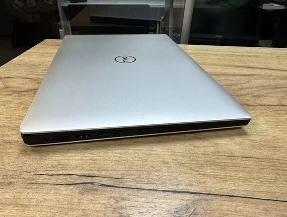 Ноутбук Dell XPS 9570 15.6 FHD IPS i7 8750H/16Gb/SSD 256/GTX 1050Ti-4Gb  Б/В | Зображення 4