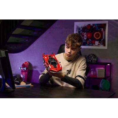 Конструктор LEGO Technic Ferrari FXX K (42212) | Зображення 3