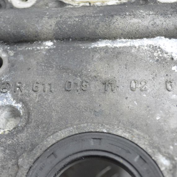 Кришка двигуна передня 2.2 DCI Mercedes W203 W210 Vito W639 корпус ГРМ Мерседес 210 203 Віто R6110151102 | Зображення 2