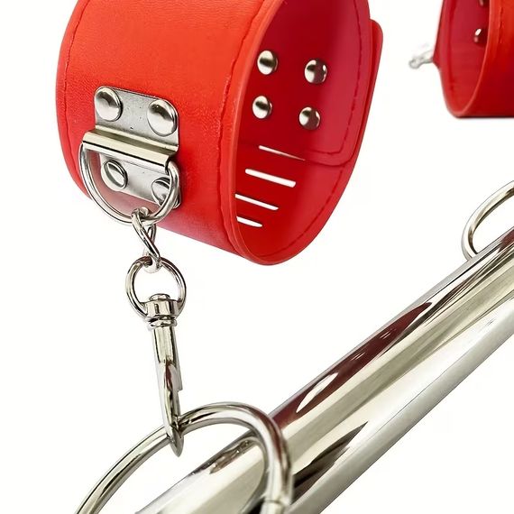 Металевий БДСМ-фіксатор для рук та ніг з наручниками Steel Control Red | Зображення 3