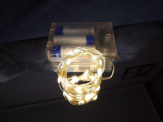 Гірлянда на батарейках (3шт АА) "світлодіодні краплі" 3м, 30LED, теплий білий колір | Зображення 2