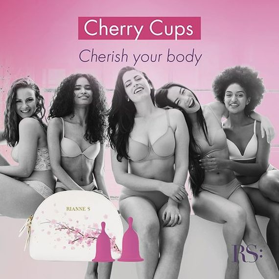 Менструальні чаші Rianne S Femcare Cherry Cup 2шт, в косметичці, рожев Sex Aura | Зображення 3
