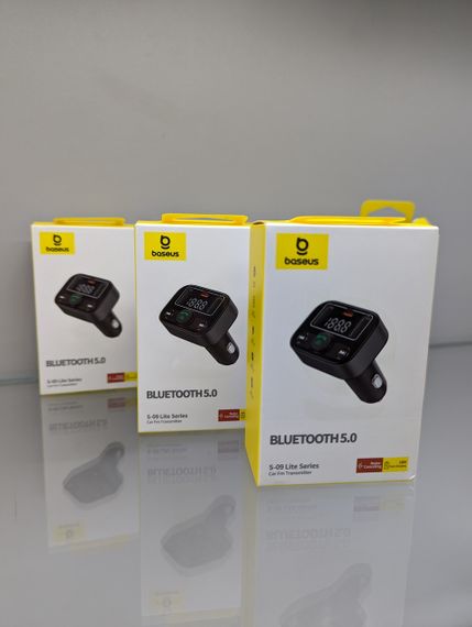 Baseus S-09 Lite Bluetooth FM Launcher 2USB + Type-C