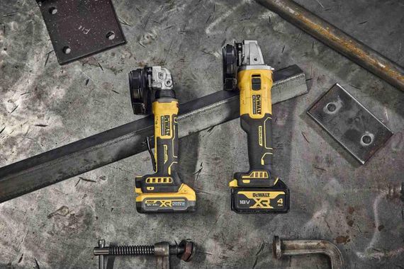 Шлифмашина угловая - болгарка аккумуляторная бесщёточная DeWALT DCG404NT | Зображення 8
