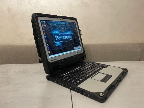 Защищенный нетбук-трансформер Panasonic Toughbook CF-33 / 12.5" (2160x1440) IPS Touch / Intel Core i7-7600U (2 (4) ядра по 2.8 - 3.9 GHz) / 16 GB DDR3 / 256 GB SSD / Intel HD Graphics 620 / WebCam / GPS / Два АКБ б/у | Зображення 4