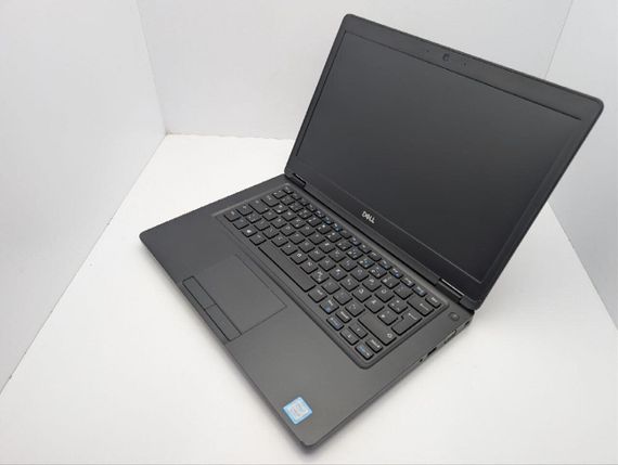 Ноутбук Dell Latitude 5490 / 14" (1920x1080) IPS / Intel Core i5-8250U (4 (8) ядра по 1.6 - 3.4 GHz) / 16 GB DDR4 / 256 GB SSD M.2 / Intel UHD Graphics 620 / WebCam б/в | Зображення 6
