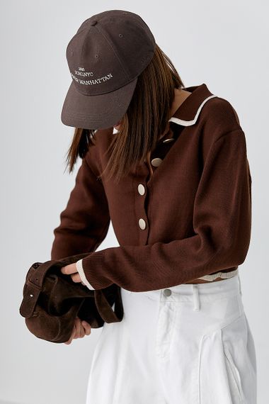 Короткий кардиган на ґудзиках із контрастною окантовкою - коричневий цвет, ONE SIZE (є розміри) | Зображення 4