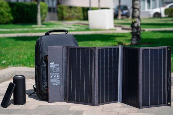 Портативна сонячна панель 2E, 36 Вт зарядний пристрій, USB-С 20W, USB-A 18W (2E-PSP0021) | Зображення 4