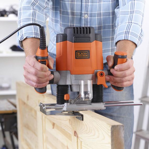 Фрезер сетевой BLACK+DECKER KW1200E | Зображення 6