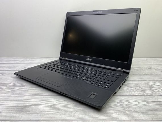 Ноутбук Fujitsu LifeBook E449 / 14" (1920x1080) TN / Intel Core i3-8130U (2 (4) ядра по 2.2 - 3.4 GHz) / 16 GB DDR4 / 240 GB SSD / Intel UHD Graphics 620 / WebCam б/у | Зображення 2