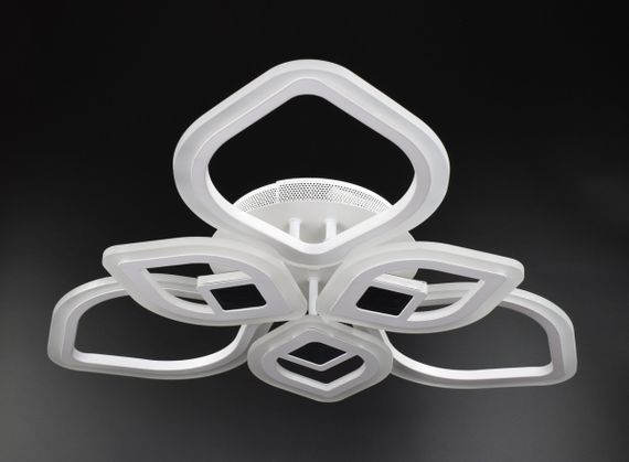 Люстра світлодіодна стельова LED світильник для квартири на стелю лед з пультом 26036 Білий 10х60х60 см.