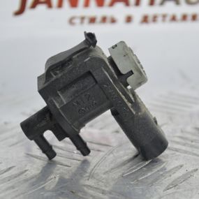 Клапан тиску наддуву Audi A3 A4 A6 Q5 Q7 електромагнітний клапан Ауді 1J0906283C