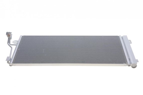 Радіатор кондиціонера Mercedes Benz Vito W639 2.2CDI 03-08 30005484