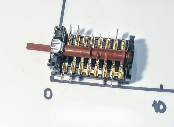 Переключатель десятипозиционный ПМ 80 08 10 Gottak (Испания) | Зображення 1