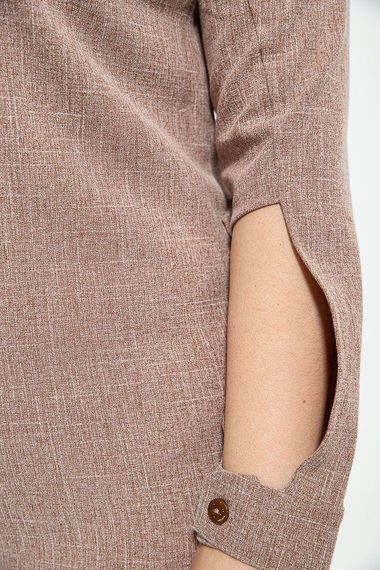 Короткое платье батал коричневого цвета 102R083 | Зображення 4