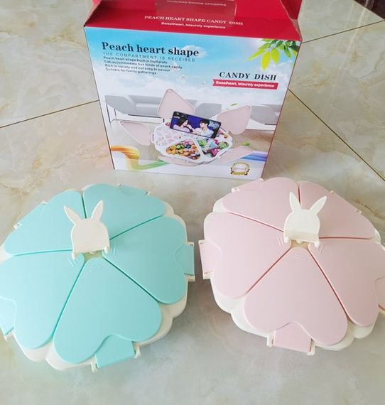 Органайзер для солодощів Peach Heart Shape · Мінажниця – цукерниця на 5 відсіків · Тарілка для закусок з підставкою для телефону | Зображення 3