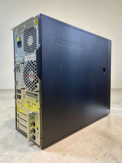 Комп'ютер Lenovo ThinkServer TS150 Tower / Intel Xeon E3-1225 v5 (4 ядра по 3.3 - 3.7 GHz) / 4 GB DDR4 / 500 GB HDD / Intel HD Graphics P530 б/в | Зображення 4