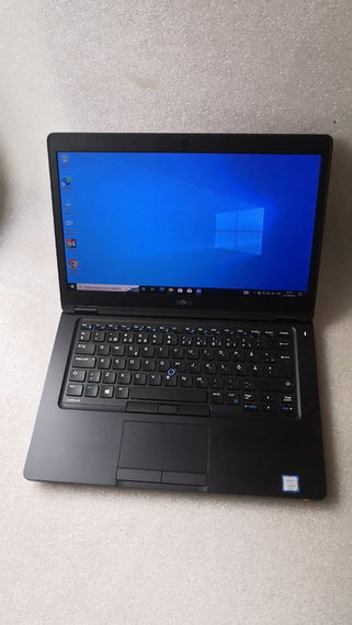 Игровой ноутбук Dell Latitude / 14" IPS / Core i5-7200U (2(4) ядра по 2.5-3.1GHz) / 8GB DDR4 / 256GB SSD / GeForce 930MX, 2GB DDR3, 64bit / WebCam / HDMI б/у | Зображення 1