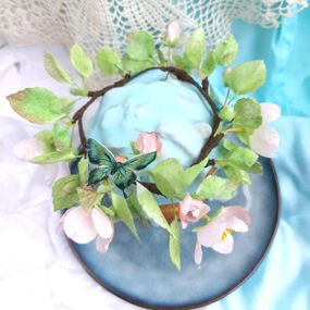 Вінок квітки яблуні з вафельної папери. Композиція. Прикраса для торта / десерту / паски