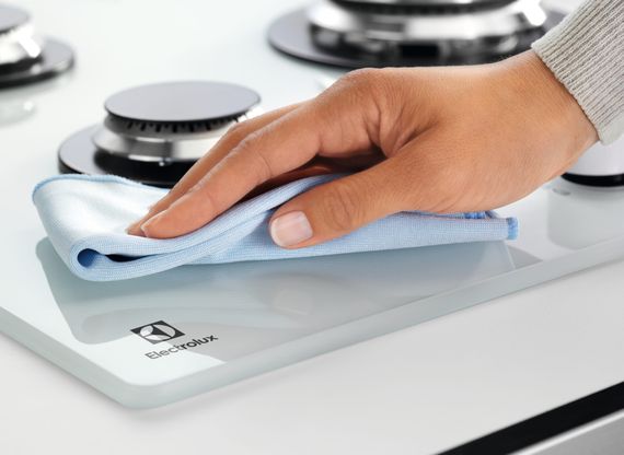 Варочная поверхность Electrolux газ на стекле GME363NV | Зображення 1