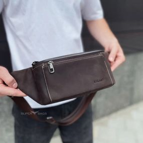 Коричнева сумка-бананка з шкіри крезі хорс CH-7371