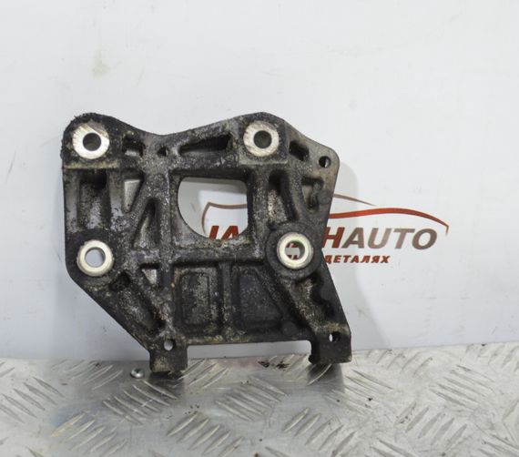 Кронштейн кондиціонера Mazda 6 GH 2.0 D 2002-2007 кріплення Мазда RF7L15810 | Зображення 1