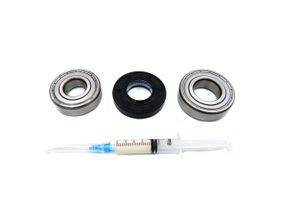 Комплект подшипников 6203+6204 SKF + сальник (25*50.55*10/12мм) + смазка