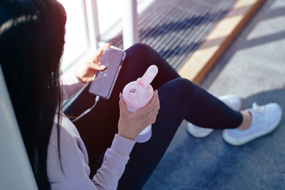Шейкер спортивний SmartShake Slim 500ml Cotton Pink (Light Lavender) | Зображення 5