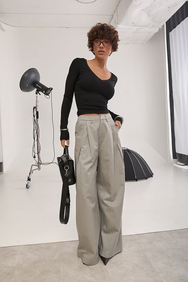 Лонгслів із мереживом у рубчик - чорний цвет, M (є розміри) | Зображення 2