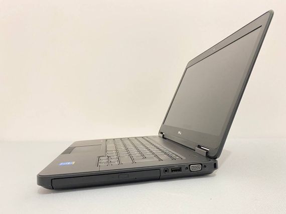 Ноутбук Dell Latitude E5440 / 14" (1366x768) TN / Intel Core i5-4310U (2 (4) ядра по 2.0 - 3.0 GHz) / 8 GB DDR3 / 500 GB HDD / Intel HD Graphics 4400 / WebCam / DVD-RW / HDMI б/в | Зображення 4