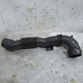 Патрубок повітряного фільтра 1.4 / 1.6 VTI Peugeot 207 2006-2012 Повітряний патрубок Пежо 207 9685471880