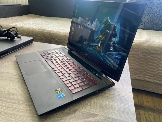 Ноутбук Lenovo Y50-70 15.6"FHD/IPS/Touch/i7 4720HQ/16Gb/SSD256Gb/GTX860M-2Gb | Зображення 4