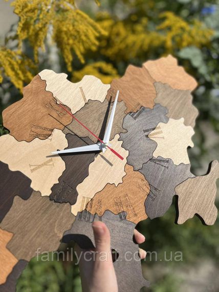 Настінний годинник Карта України з фанери Патріотичний дерев'яний годинник | Зображення 2