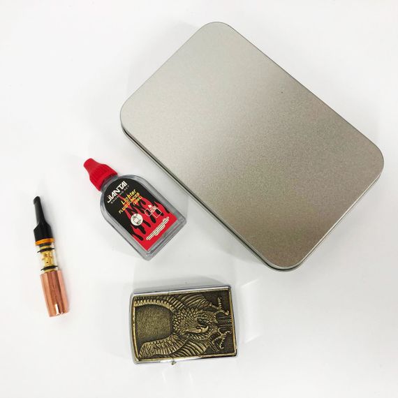 Запальничка бензинова щаслива N9, Стильна запальничка в подарунок, HW-575 Запальнички бензинові | Зображення 2