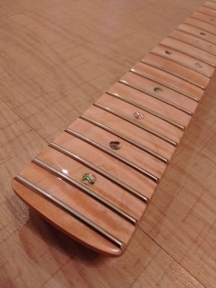 Гриф кленовый для электрогитары гитары Fender Stratocaster Tigre | Зображення 8