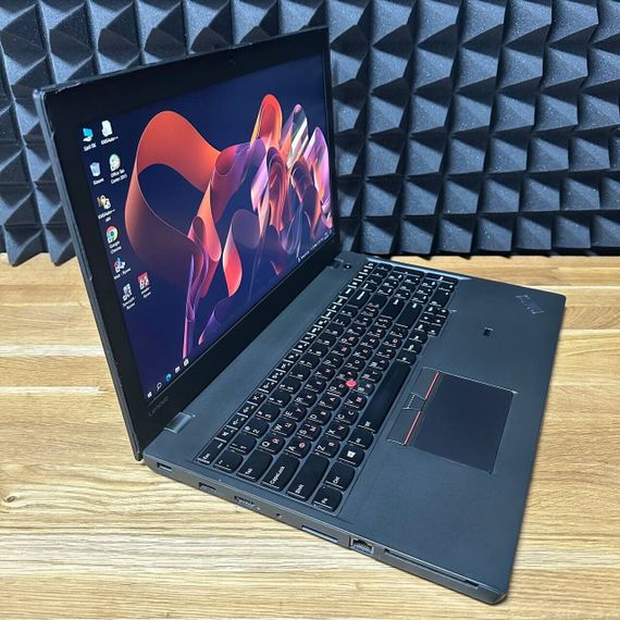 Ноутбук Б-клас Lenovo ThinkPad T560 / 15.6" (1920x1080) TN / Intel Core i5-6200U (2 (4) ядра по 2.3 - 2.8 GHz) / 8 GB DDR3 / 128 GB SSD / Intel HD Graphics 520 / WebCam б/в | Зображення 4
