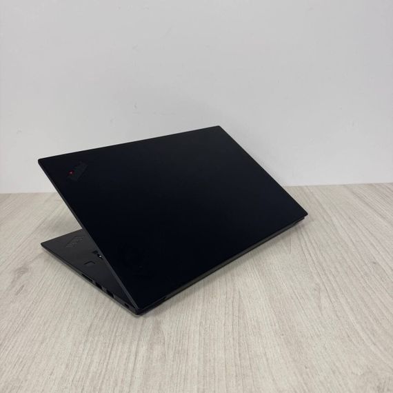 Мобильная рабочая станция Б-класс Lenovo ThinkPad P1 Gen 3 / 15.6" (1920x1080) IPS / Intel Core i7-10750H (6 (12) ядер по 2.6 - 5.0 GHz) / 16 GB DDR4 / 512 GB SSD / nVidia Quadro T1000, 4 GB GDDR5, 128-bit / WebCam б/у | Зображення 7