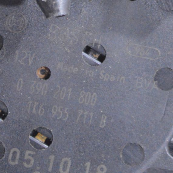 Мотор склоочисника заднього скла Volkswagen Golf V Passat B6 Фольксваген Пассат Б6 Гольф 5  1K6955711B | Зображення 1