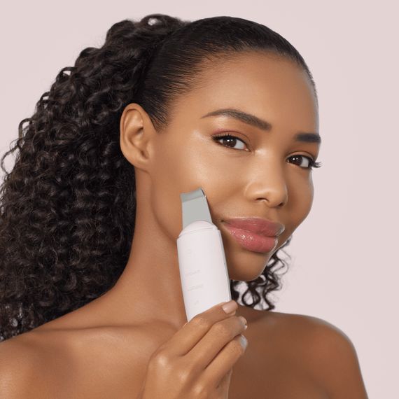 Мікрострумовий скрабер для шкіри та усунення чорних точок GESKE MicroCurrent Skin Scrubber&Blackhead Remover 9в1 starlight | Зображення 3