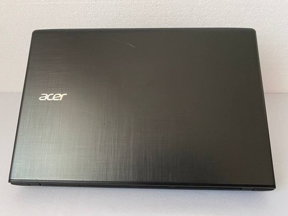Ноутбук Б-класс Acer Aspire E 15 E5-575G-538H / 15.6" (1920x1080) IPS / Intel Core i5-7200U (2 (4) ядра по 2.5 - 3.1 GHz) / 12 GB DDR4 / 240 GB SSD / nVidia GeForce 940MX, 2 GB GDDR5, 64-bit / WebCam / DVD-RW б/у | Зображення 5